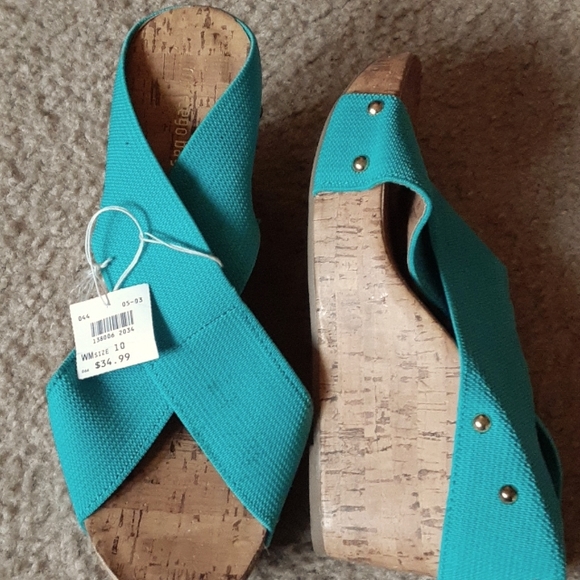 Shoes - Picture 1 of 1